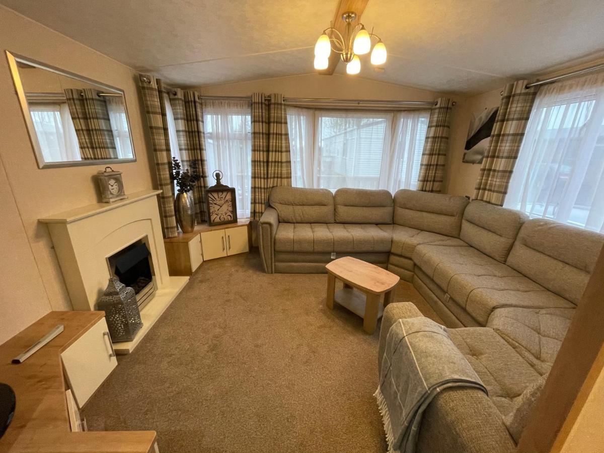 Two Bedroom Caravan At Lilliarsedge Jedburgh Exterior photo