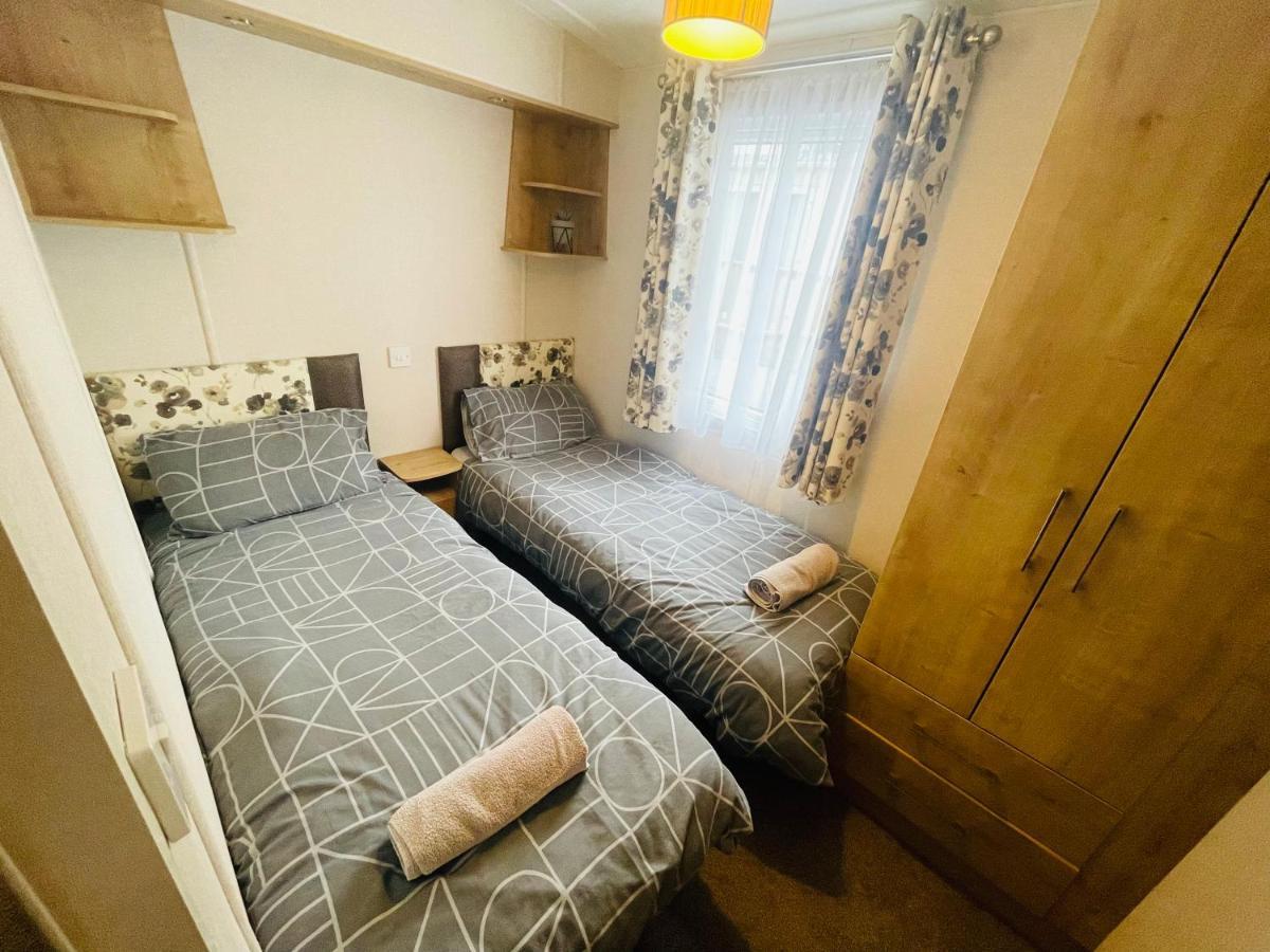 Two Bedroom Caravan At Lilliarsedge Jedburgh Exterior photo